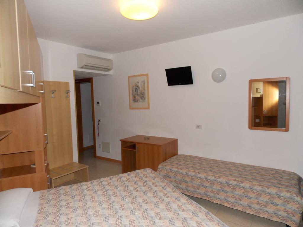 Hotel Colorado Lido di Jesolo Quarto foto